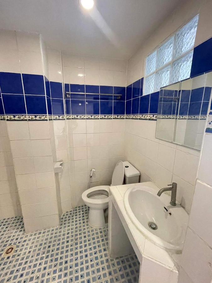 The Sports Lounge Hotel Патая Екстериор снимка