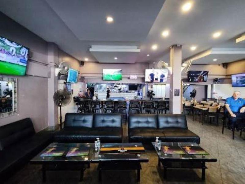 The Sports Lounge Hotel Патая Екстериор снимка